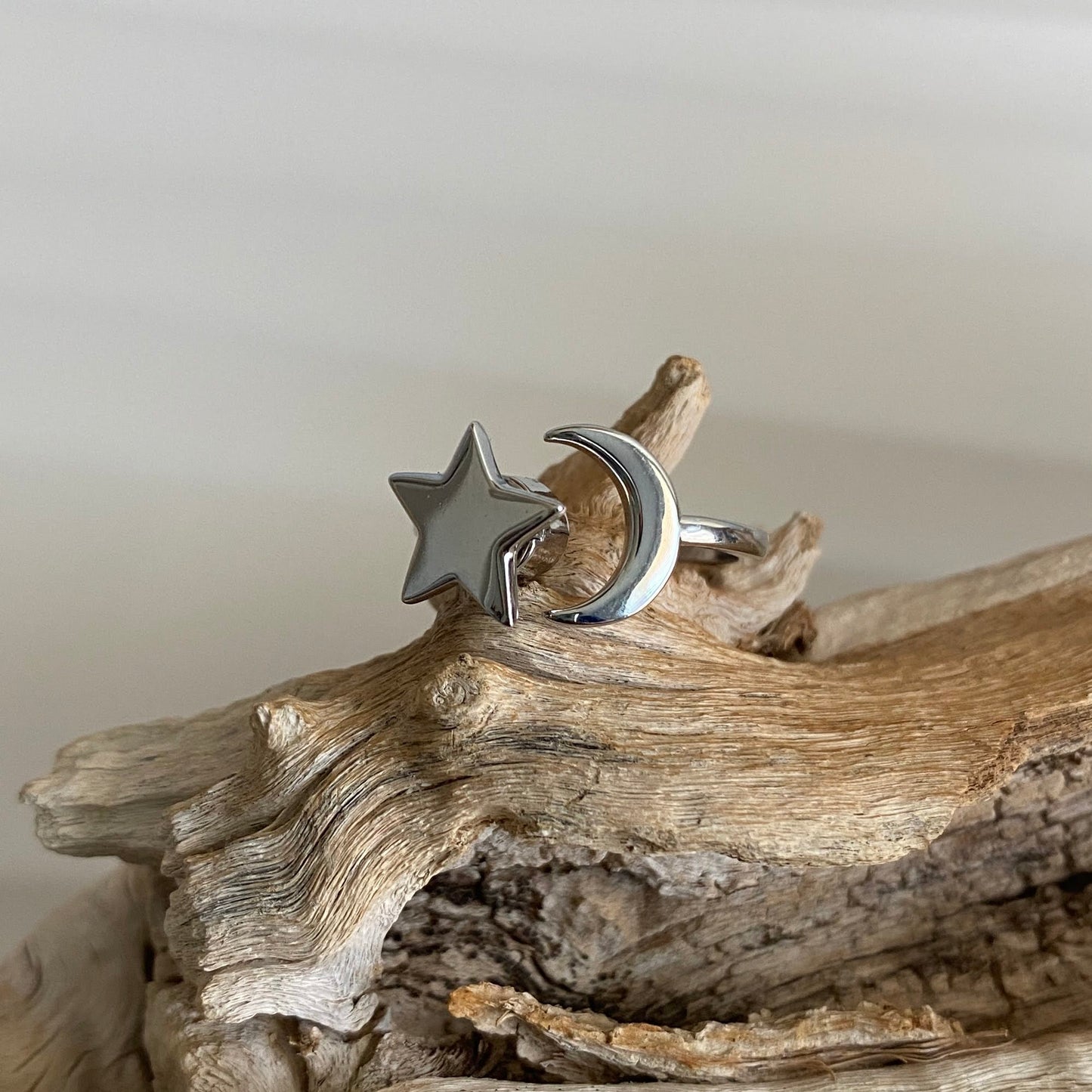 Moon and Star Fidget Spinner Ring